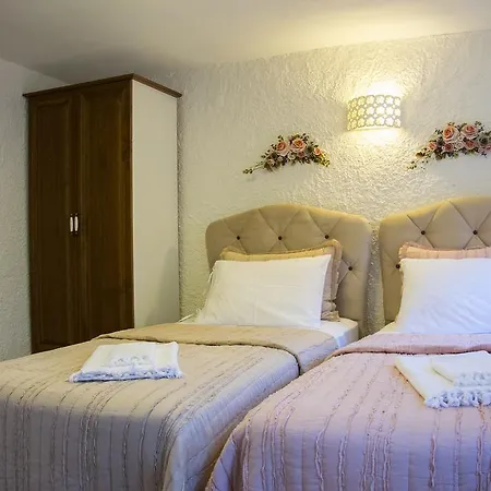 Rum i privatbostad Teos Butik Siğacık